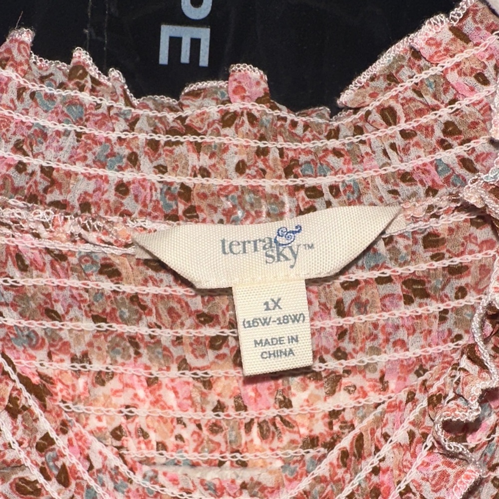 Multicolor Textured Long Sleeve Dress - Picture 7 of 8